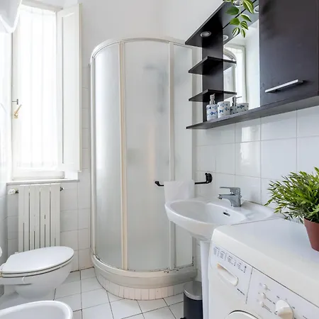 דירה Guesthost - Lovely Nest In פיזה